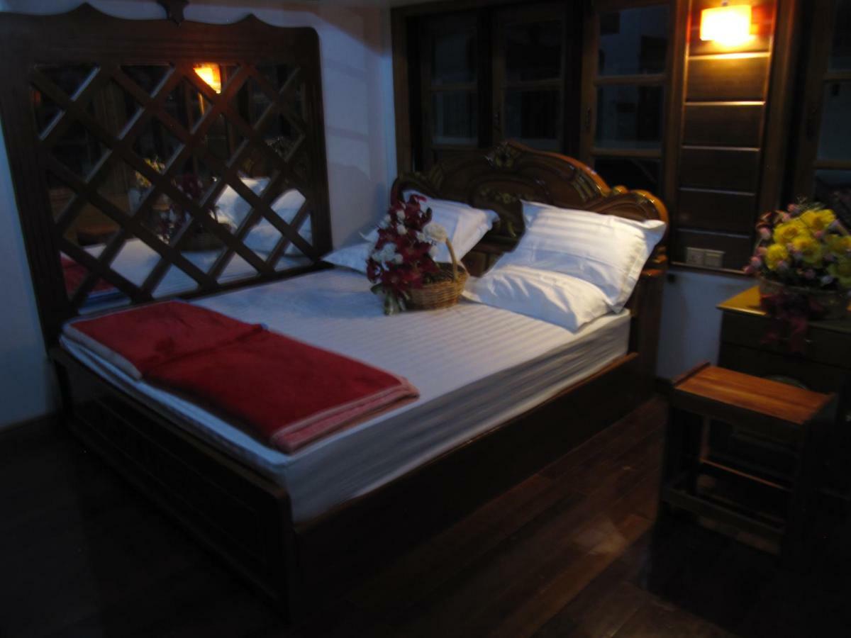Lux Pillow Hostel Hpa-an Luaran gambar