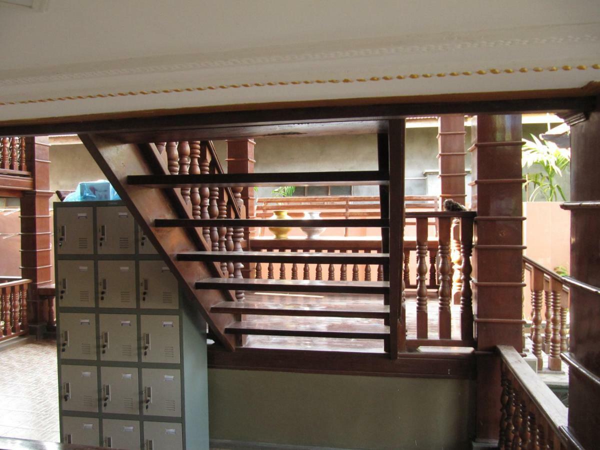 Lux Pillow Hostel Hpa-an Luaran gambar