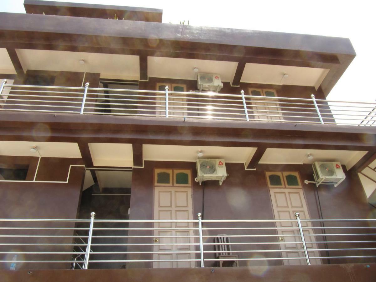 Lux Pillow Hostel Hpa-an Luaran gambar